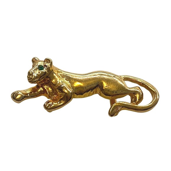 The Unbranded Brand Jewelry - Vintage Gold Tone Panther Slide Pendant Reclining Big Cat Green Rhinestone Eyes